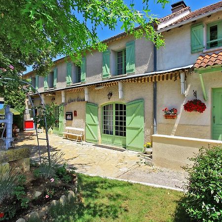Le Clos Grand Pradines  Bagian luar foto