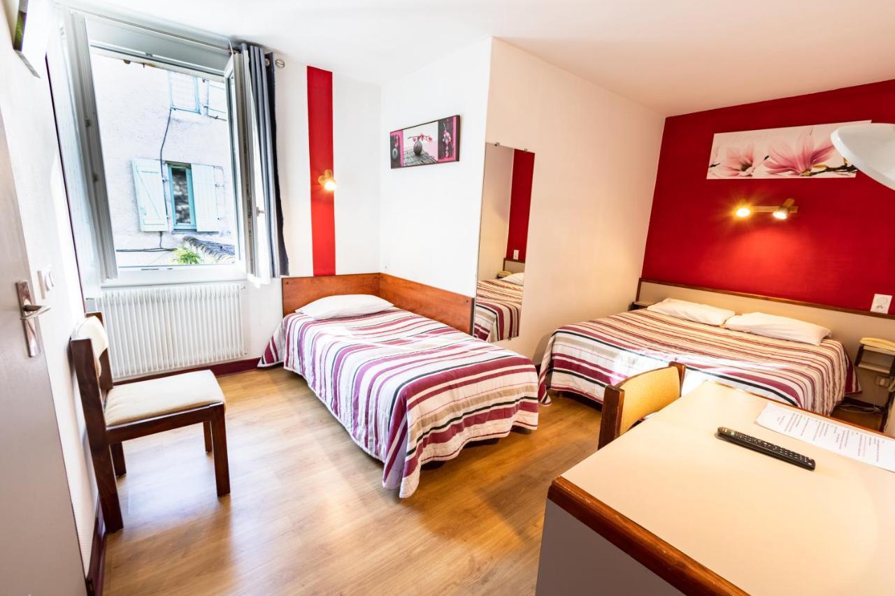 Le Clos Grand Pradines  Bagian luar foto